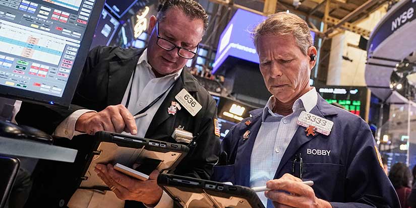 Wall Street stumbles again for a 3rd straight loss