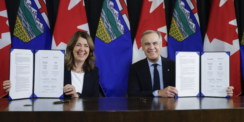 Half of Canadians support a new pipeline between Alberta and B.C.: poll