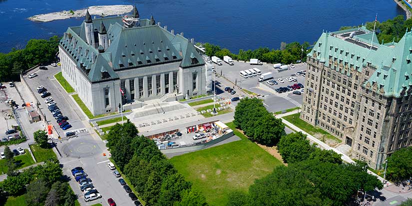 Alberta defends notwithstanding clause in arguments for Bill 21 Supreme Court case