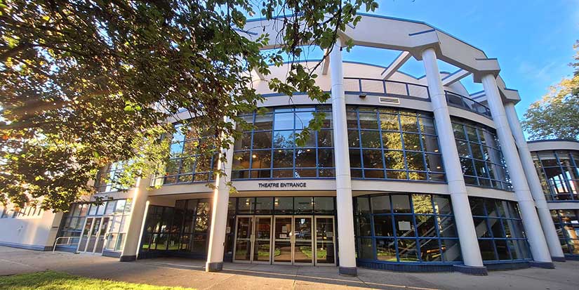 Gateway Theatre hosts a holiday pet food bank